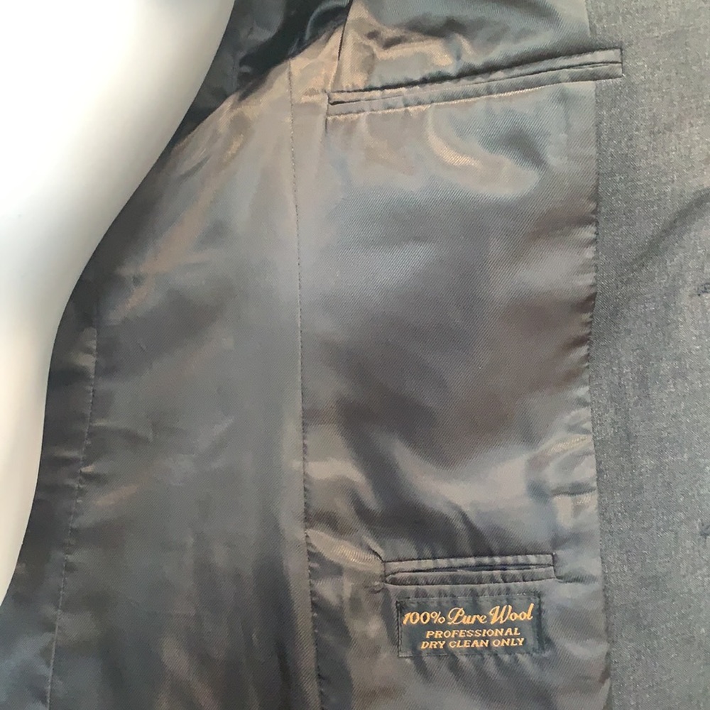 Blazer - Picture 4 of 6
